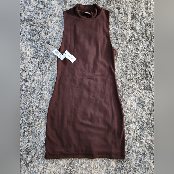 Babaton mock neck dress - Picture 1 of 2